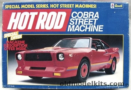 Revell 1/25 Ford Mustang Cobra Street Machine, 7114 plastic model kit